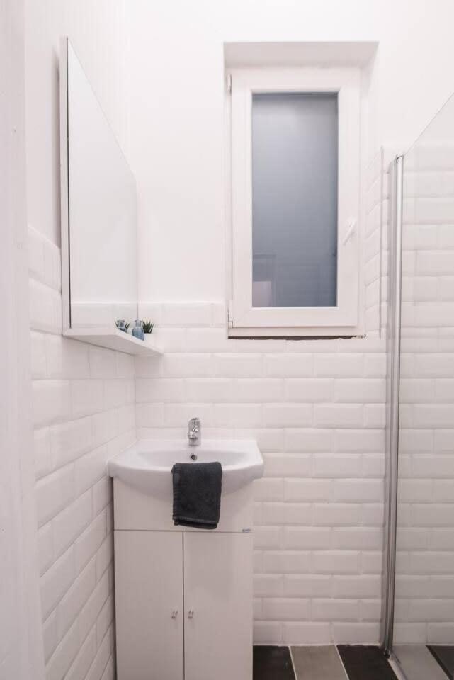 Central Brand New And Modern Apartment 부다페스트 외부 사진