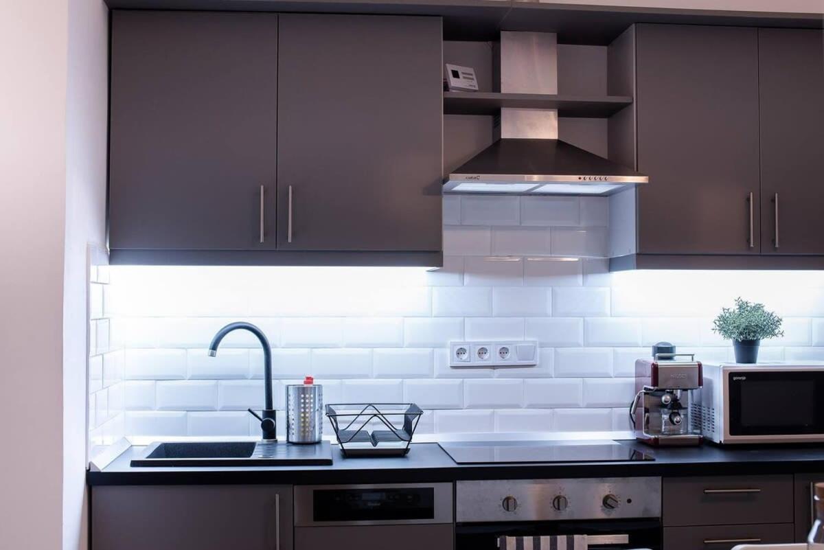 Central Brand New And Modern Apartment 부다페스트 외부 사진