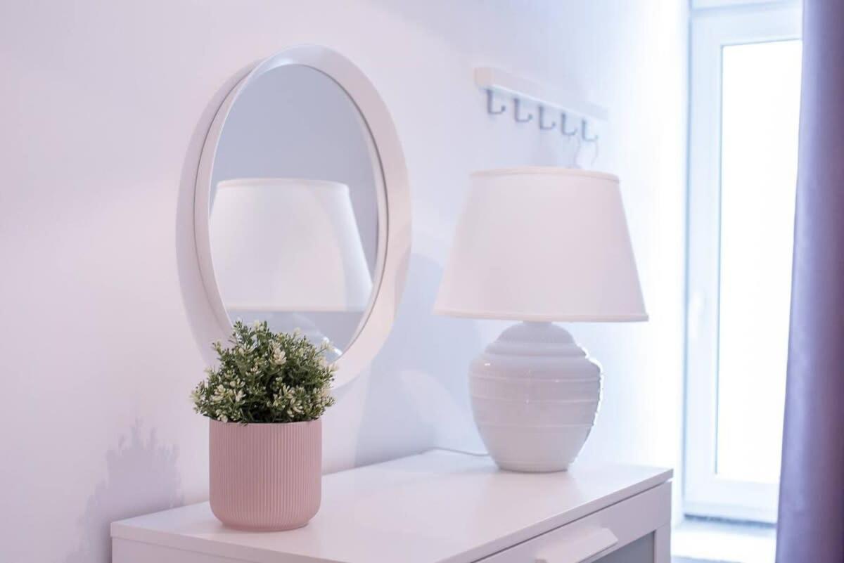 Central Brand New And Modern Apartment 부다페스트 외부 사진
