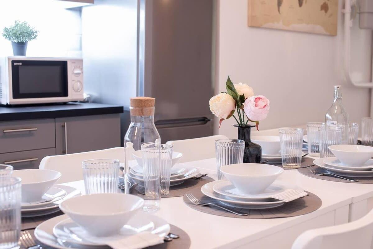 Central Brand New And Modern Apartment 부다페스트 외부 사진