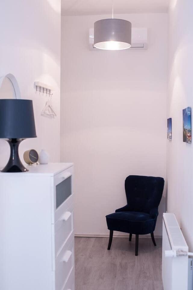 Central Brand New And Modern Apartment 부다페스트 외부 사진